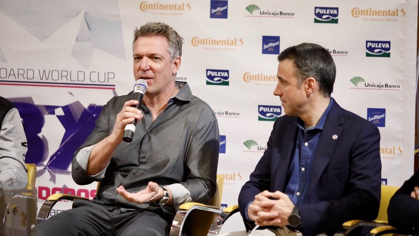 Los presidentes de la FIS y la RFEDI, durante el acto de presentación