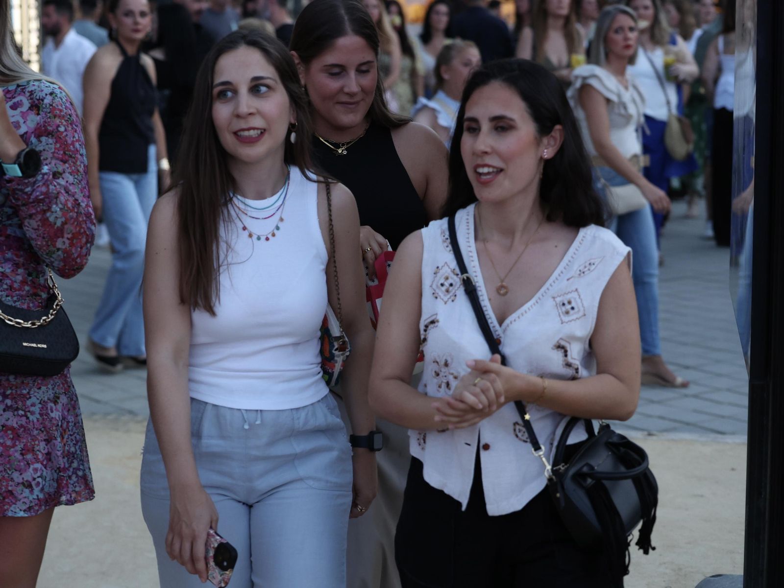 Búscate en las fotos del concierto de Antoñito Molina en Sevilla