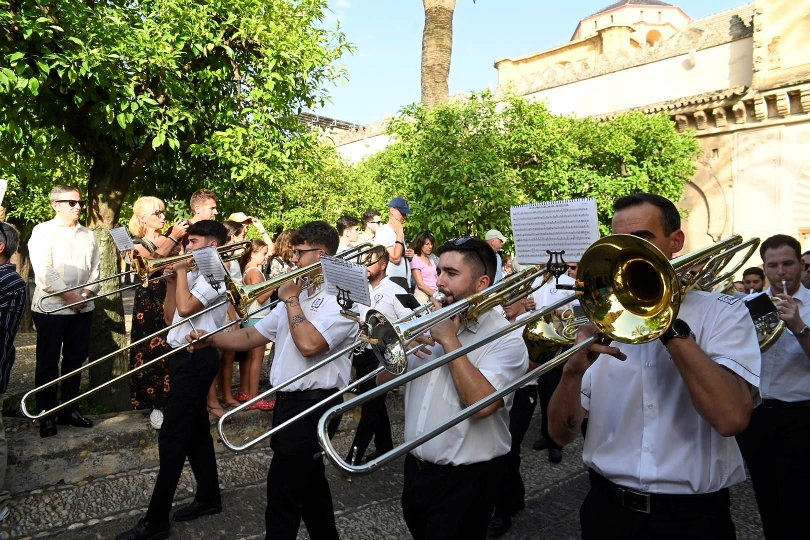 Las mejores imágenes de la procesión del Corpus Christi de Córdoba