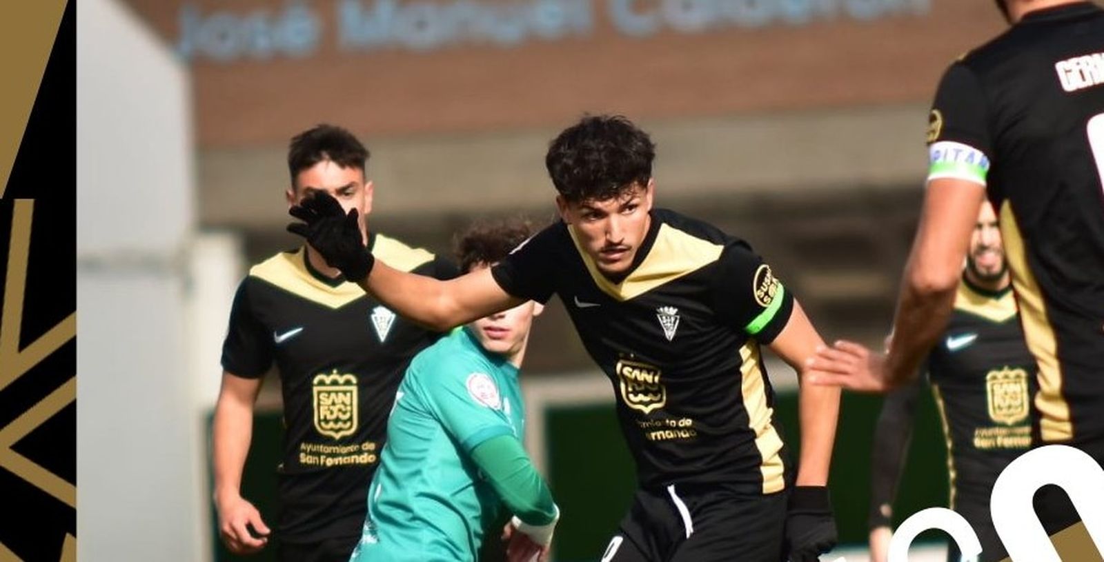 Una acción del Villanovense-San Fernando.