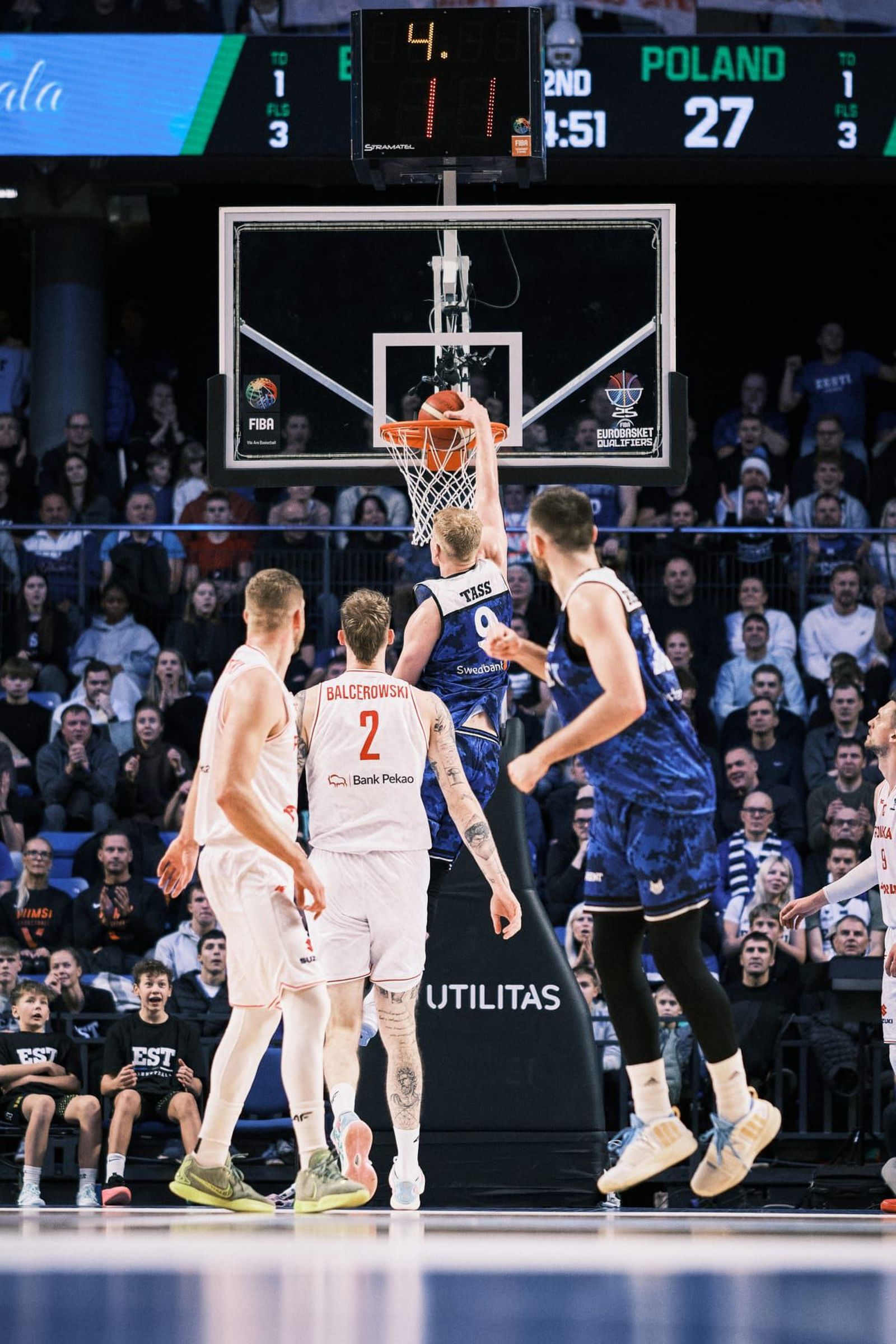 Balcerowski cumple en la victoria de Polonia en Estonia