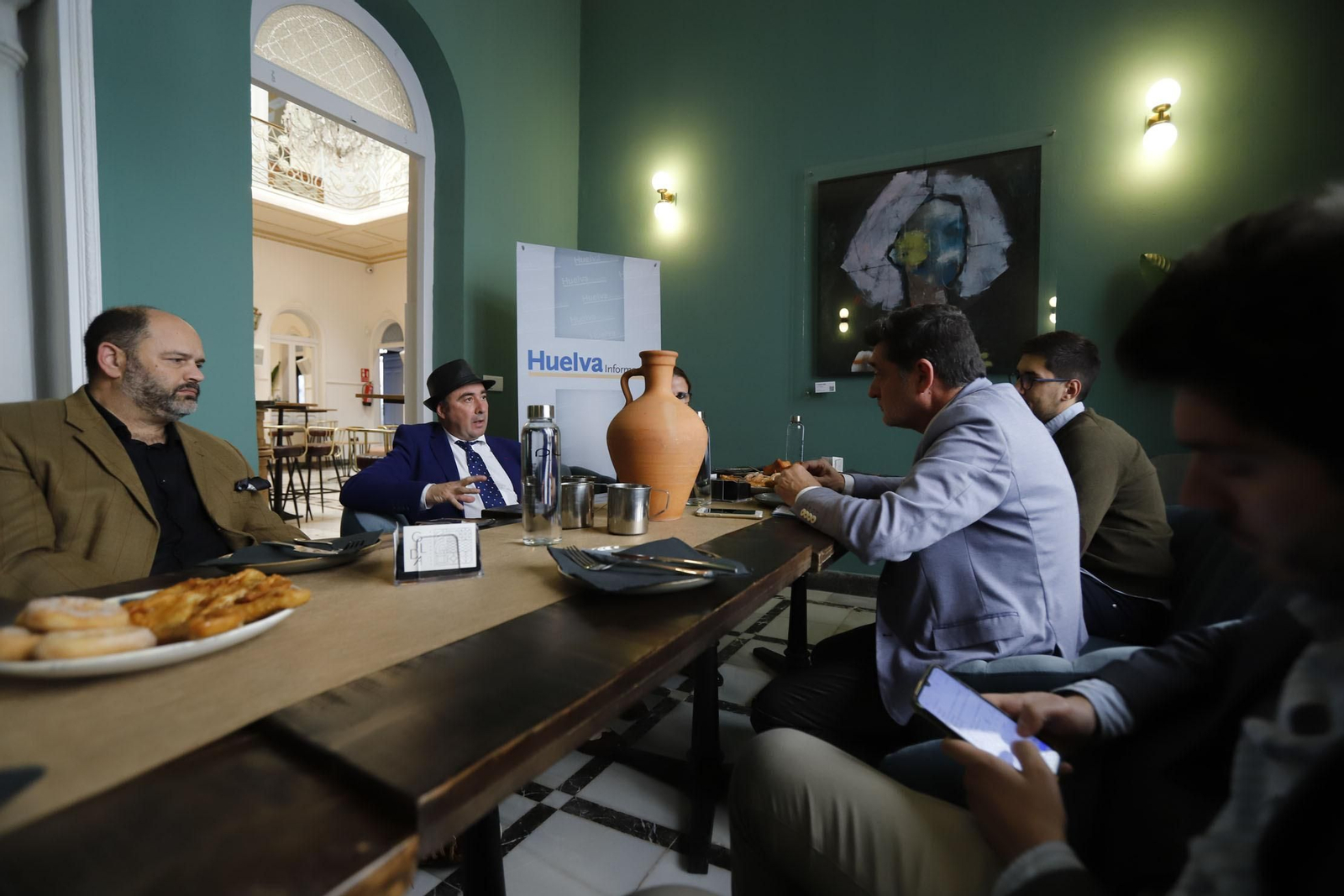 Imágenes de la tertulia "El Aguaó"