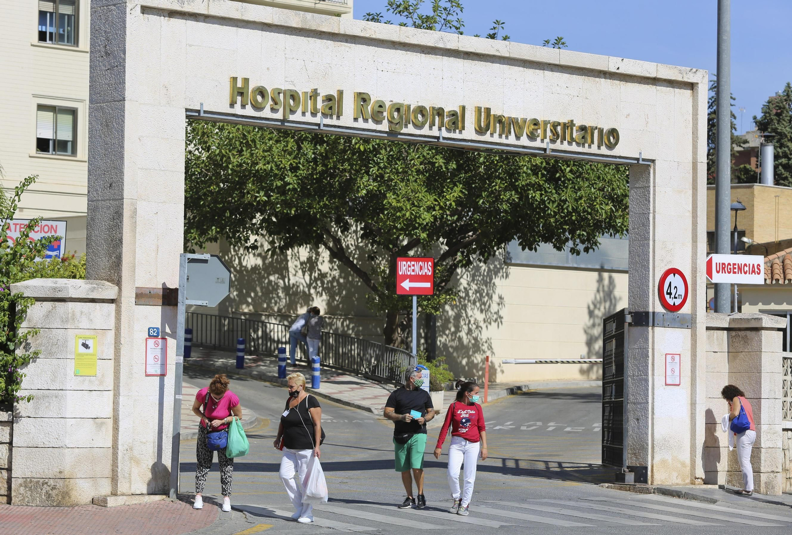 Imagen de archivo de la entrada del Hospital Regional de Málaga Imagen de archivo de la entrada del Hospital Regional de Málaga