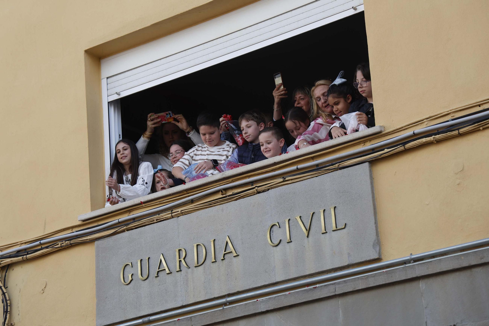 Fotos del Domingo de Ramos en La Línea: La Borriquita y Flagelación