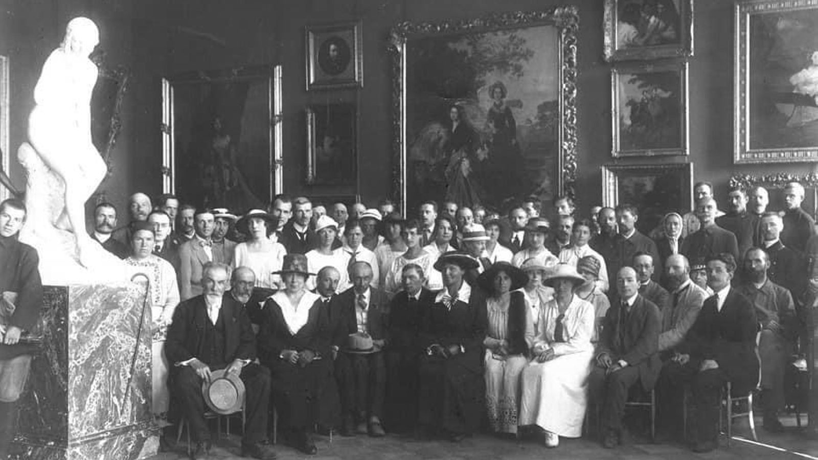 Foto de inauguración del Museo Ruso Estatal de San Petersburgo en 1895.