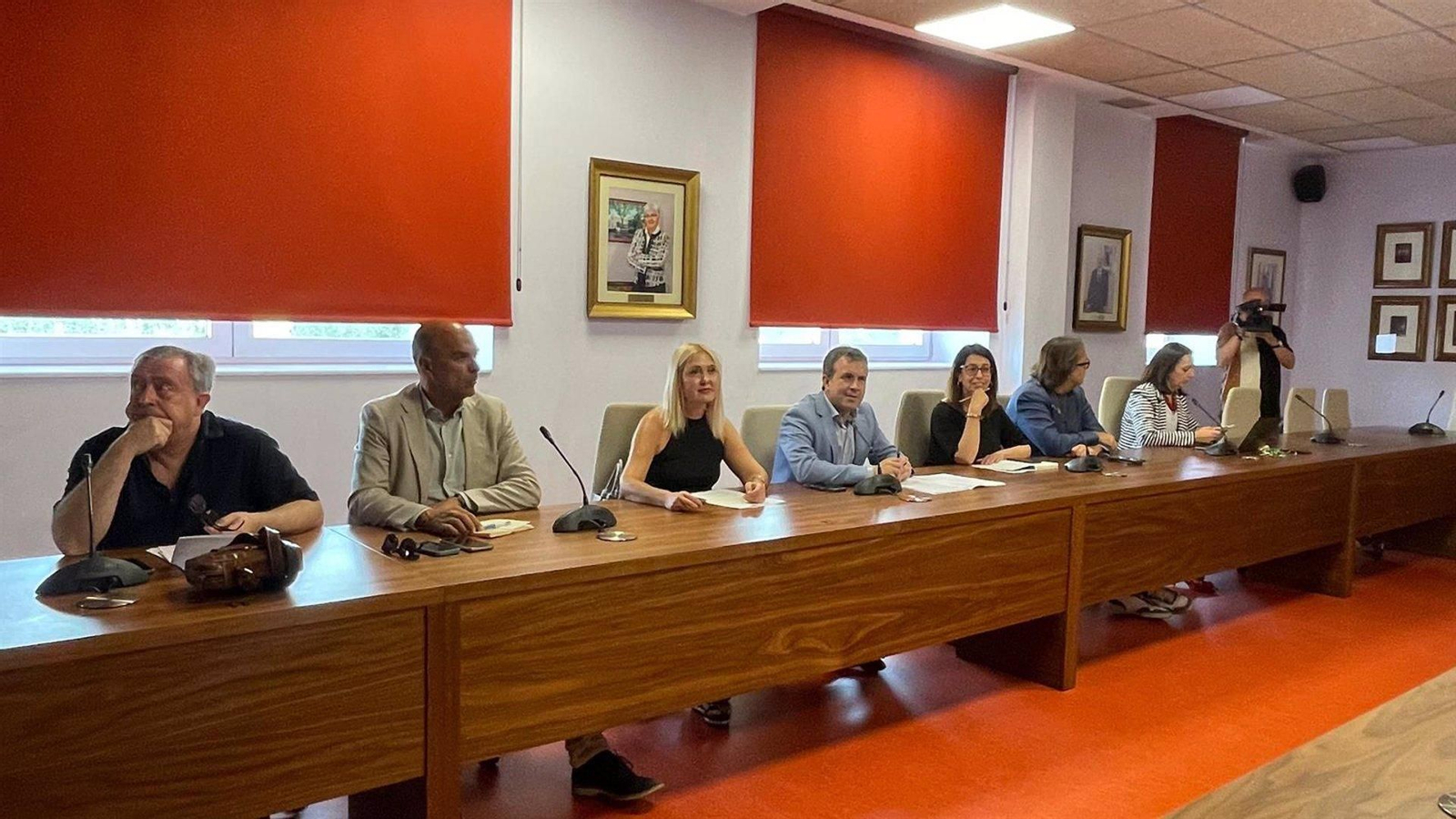 Comisión de seguimiento de las actividades por el aniversario de la capitalidad.