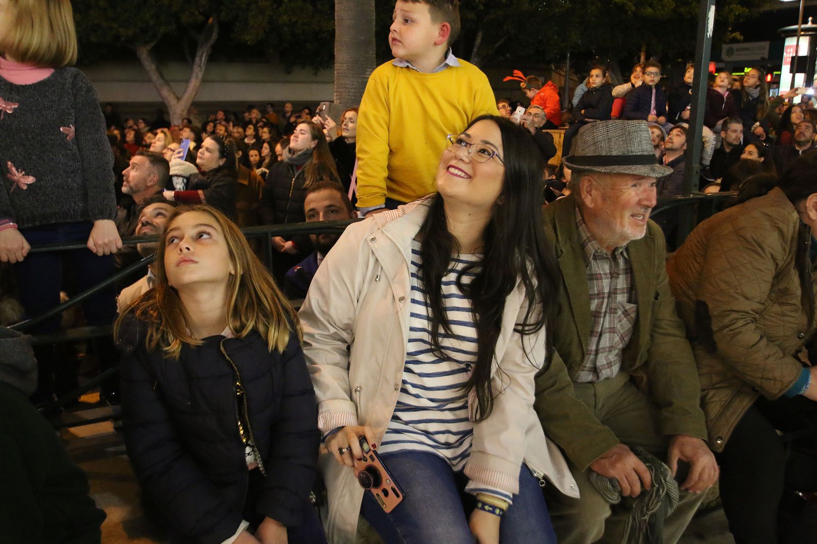 Las imágenes del encendido de las coronas de los Reyes Magos