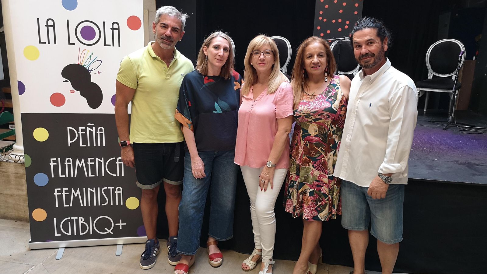 Julio Domínguez, Sonia Arnáiz, Mercedes Domínguez, Adriana Galván y Mario González