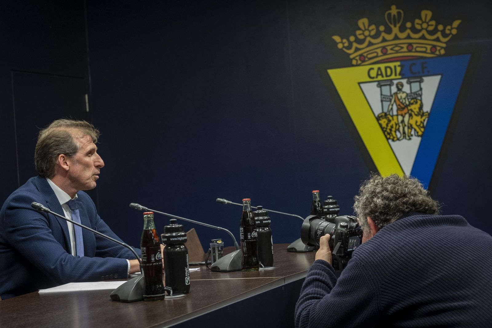 Óscar Arias ha puesto fin a su relación con el Cádiz.