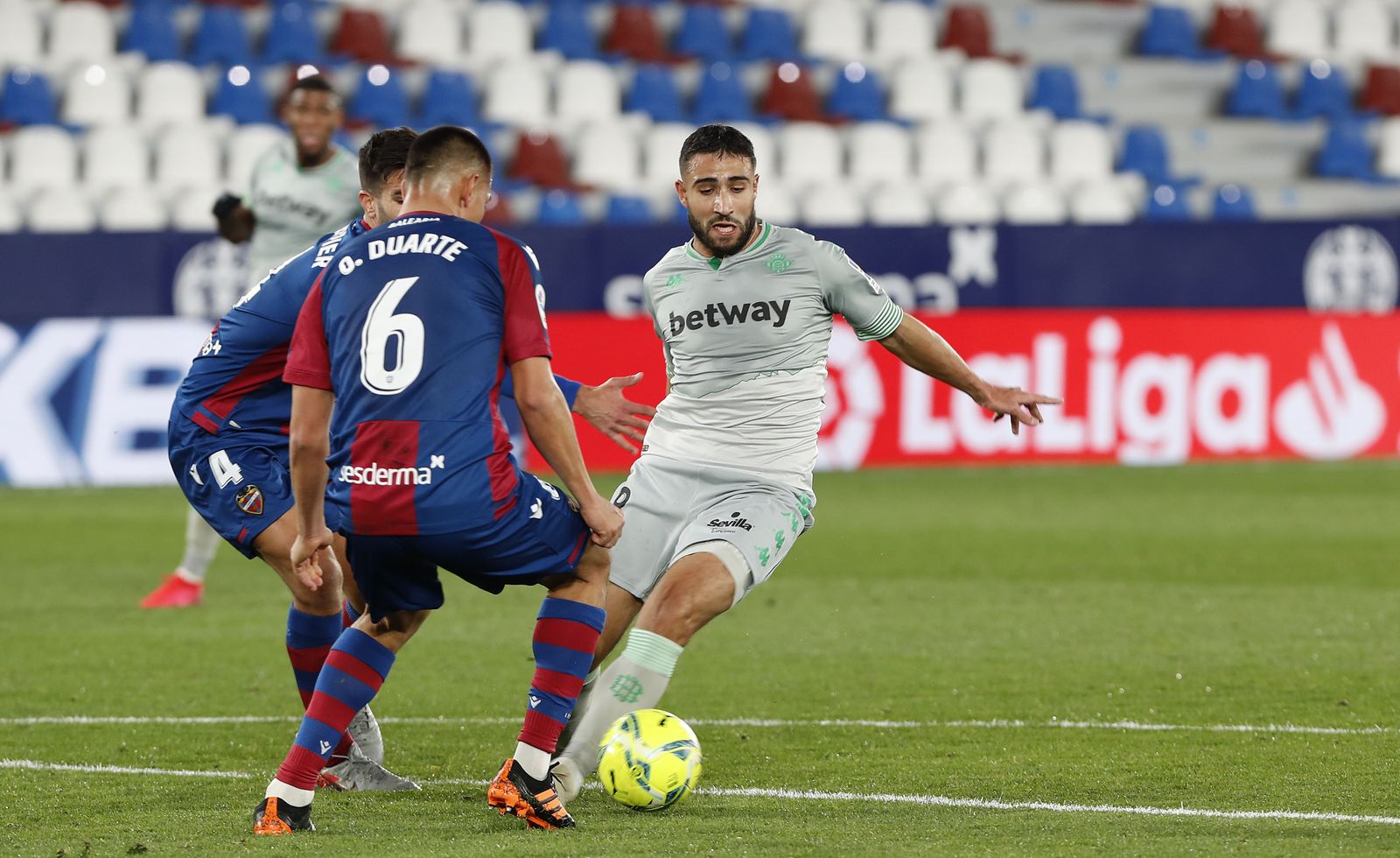 Las imágenes del Levante - Betis