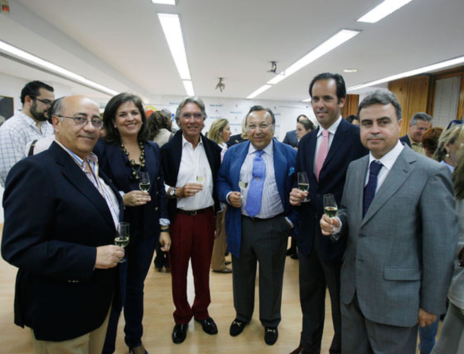 Asistentes a la presentación de la página web 'Gente de Jerez' en la sala ArteaDiario.

Foto: Pascual