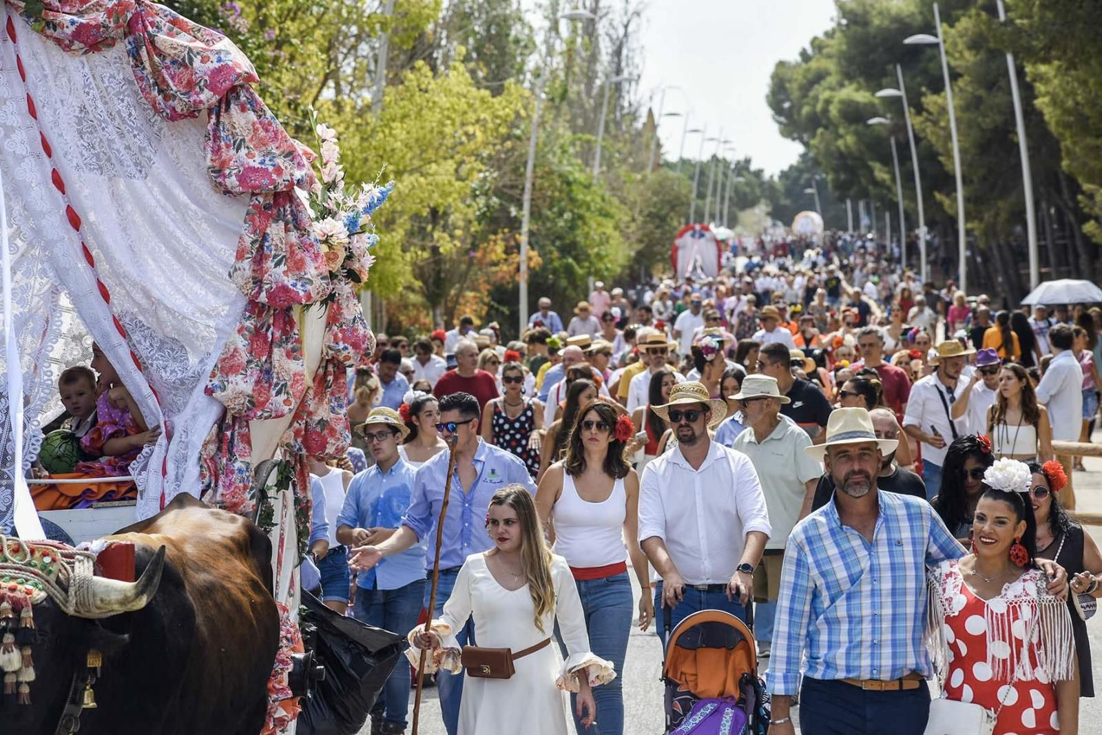La Romería de San Miguel da el pistoletazo de salida a la Feria de Torremolinos.