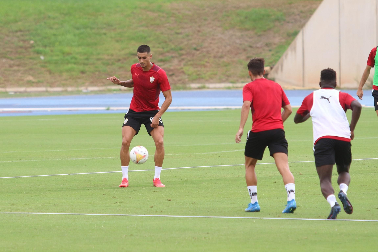 Fotogalería del entrenamiento de la UD Almería del miércoles 11 de agosto