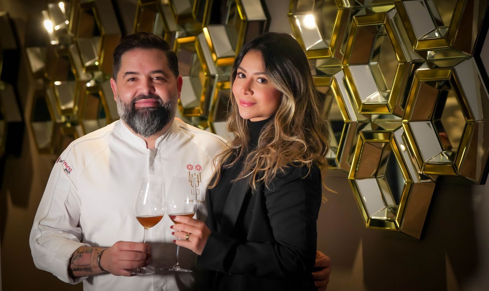 Juanlu Fernández y Dolce Nilda, brindan por el nuevo año en Lú Cocina y Alma.