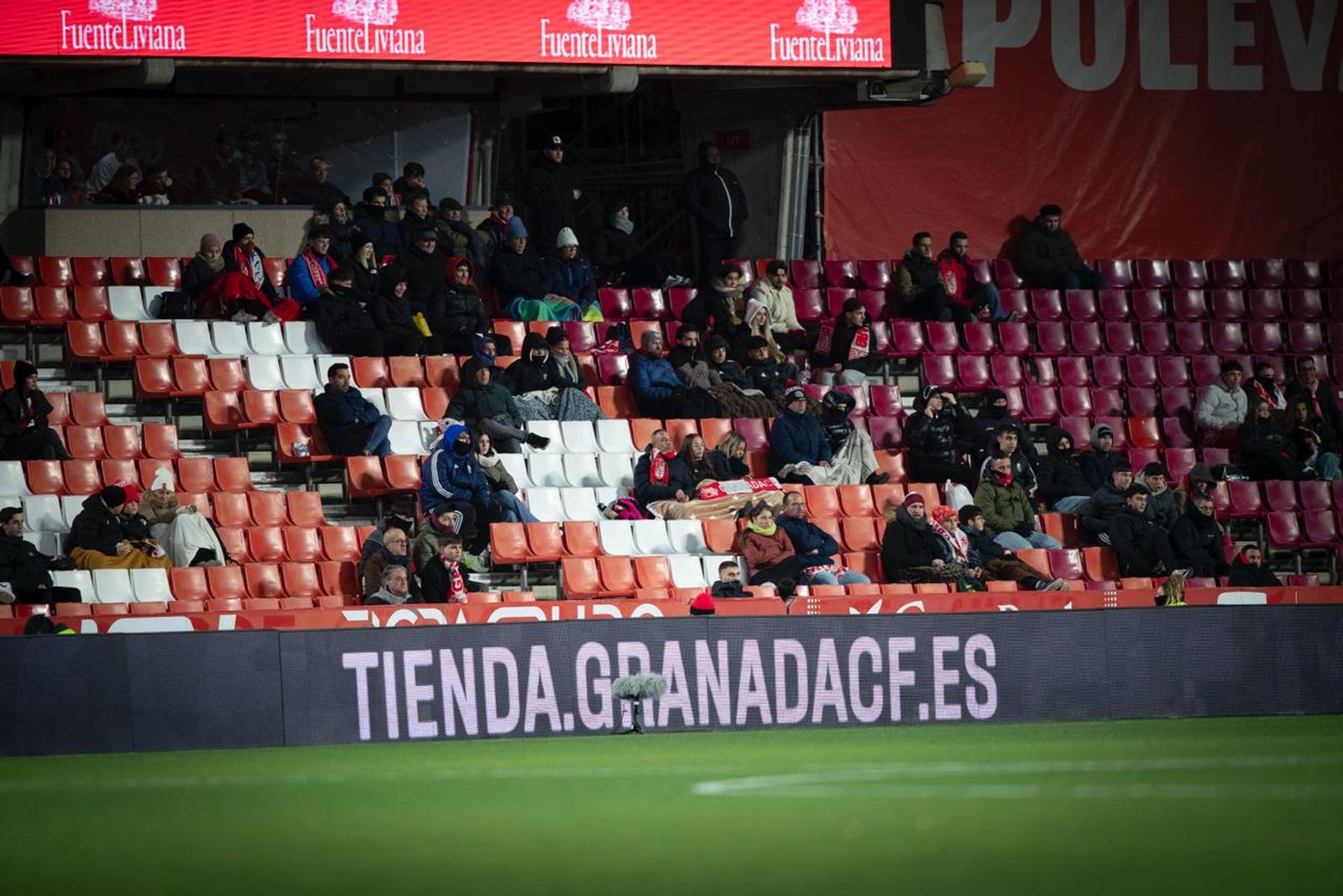 Las mejores imágenes del Granada CF-Rayo de la Copa del Rey