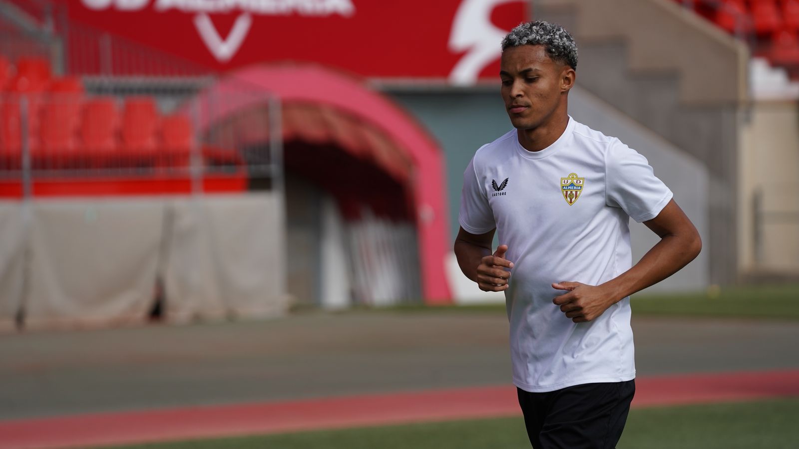 Vinicius tendrá sus primeros minutos como rojiblanco