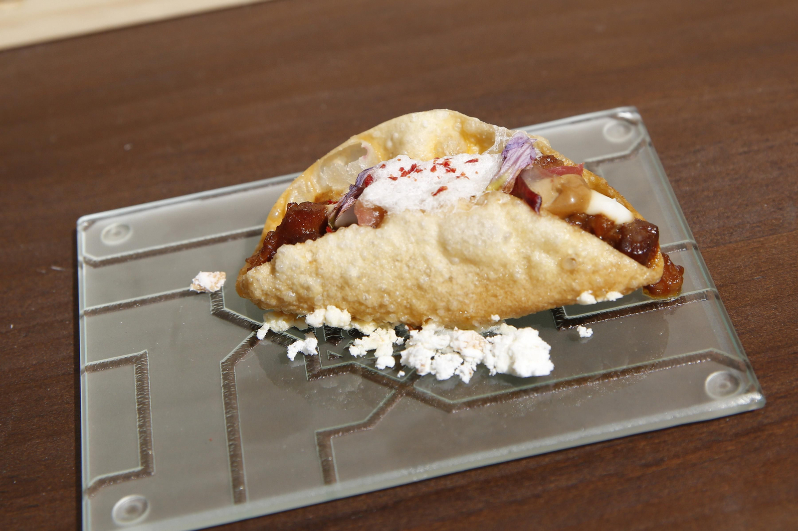 Una tapa servida en Granada