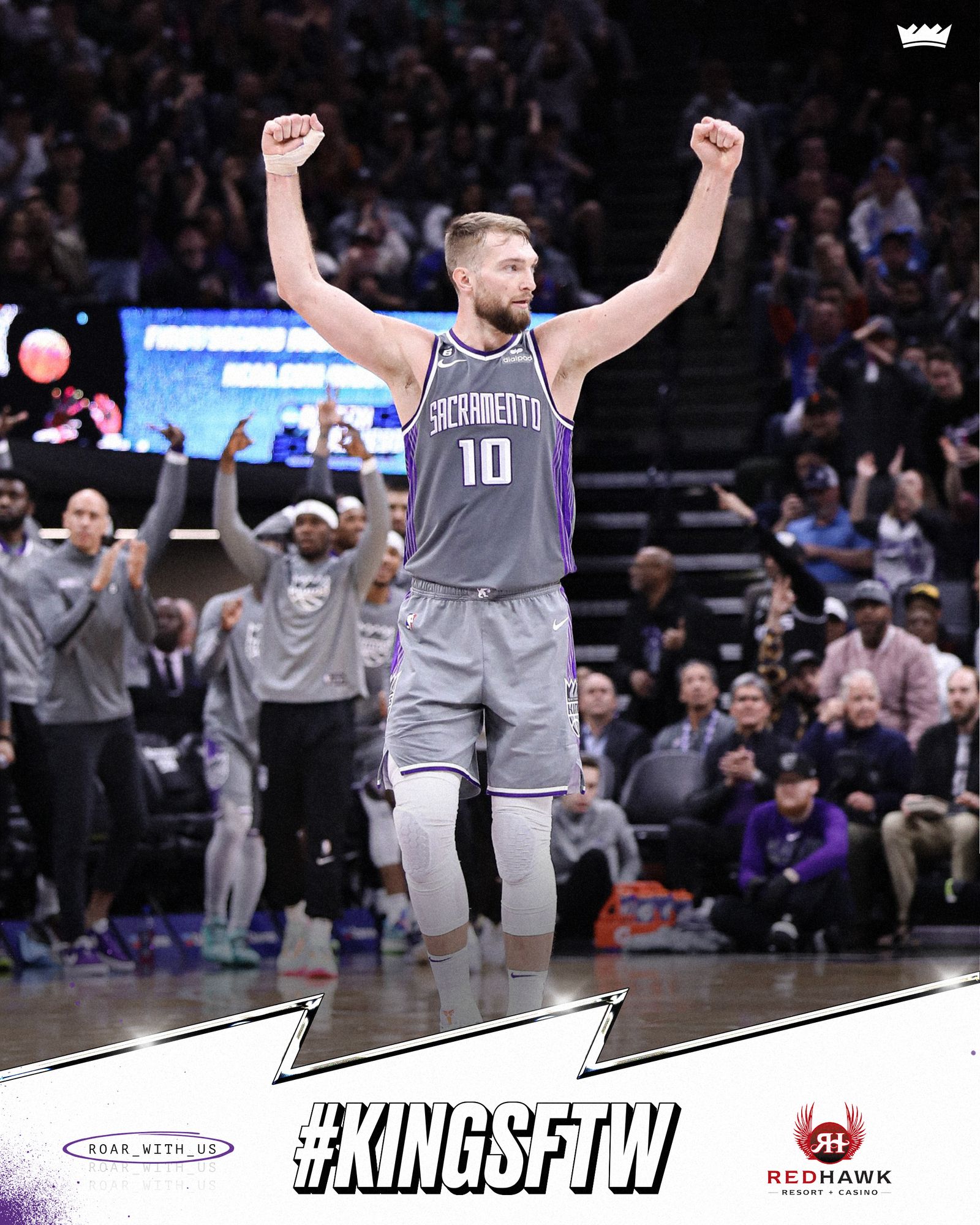 Domas Sabonis celebra una acción.