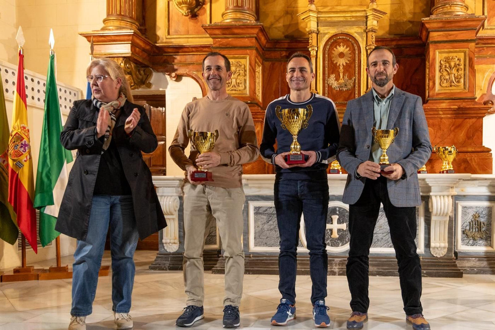 La entrega de premios de los Circuitos Provinciales de Carreras por Montaña y de Triatlón de menores, en imágenes