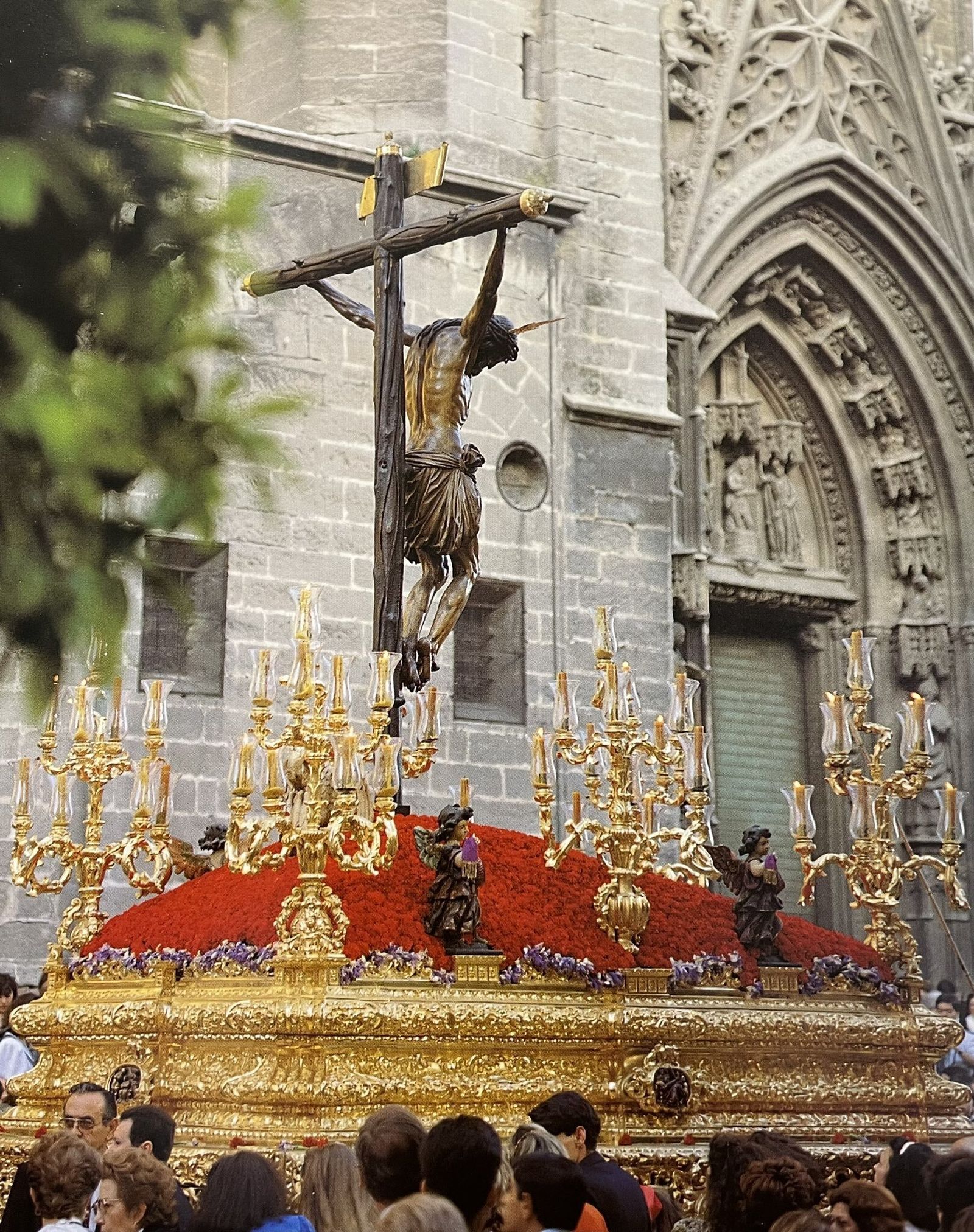 El Cristo del Amor a plena luz del día