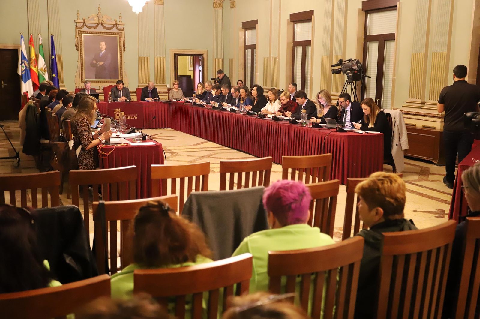 Imágenes del pleno celebrado en el Ayuntamiento de Huelva