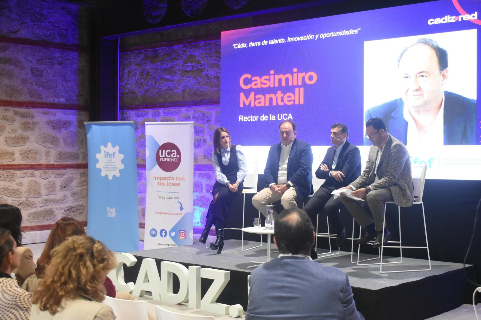 Un momento del encuentro de Cadiz.Red.