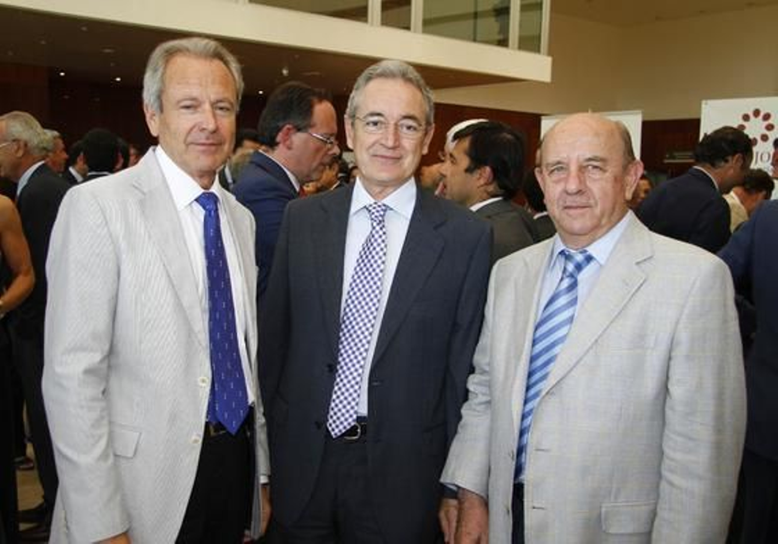 Los directivos de Azvi José Pozo, José Calero y Valentín Franco.

Foto: J.C.Vázquez/V.Hidalgo/M.Gómez