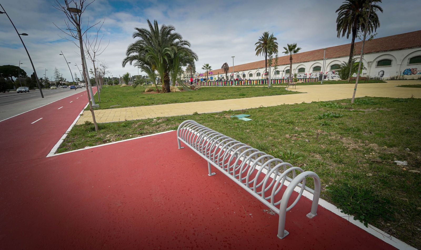 Imágenes del nuevo parque infantil de Croft en Jerez