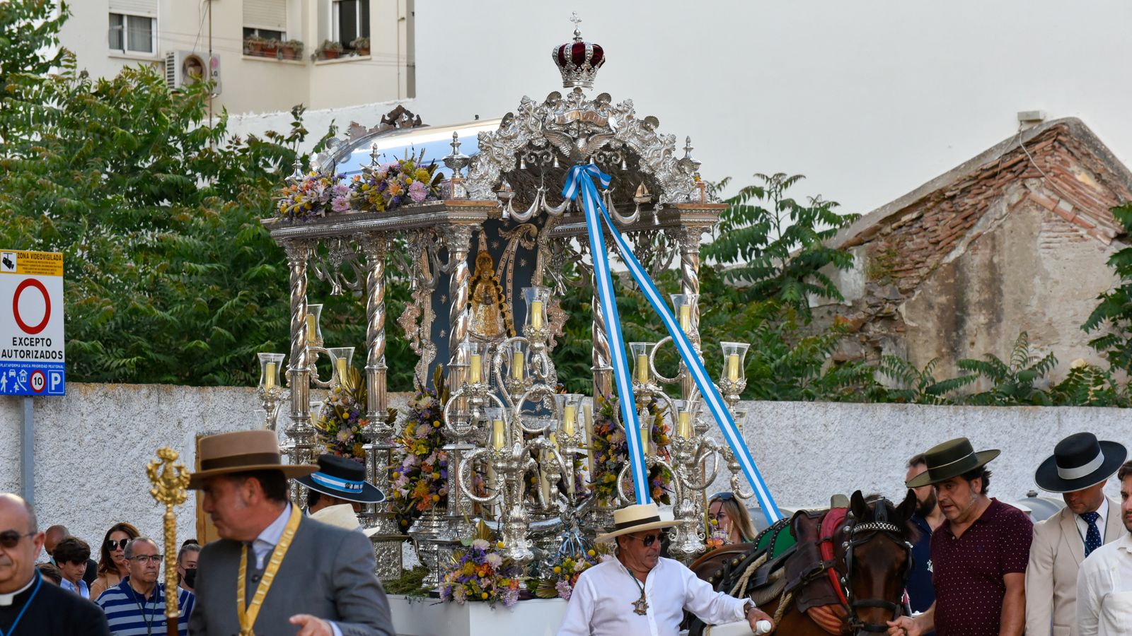 Las fotos de la Santa Misa Rociera en La Línea