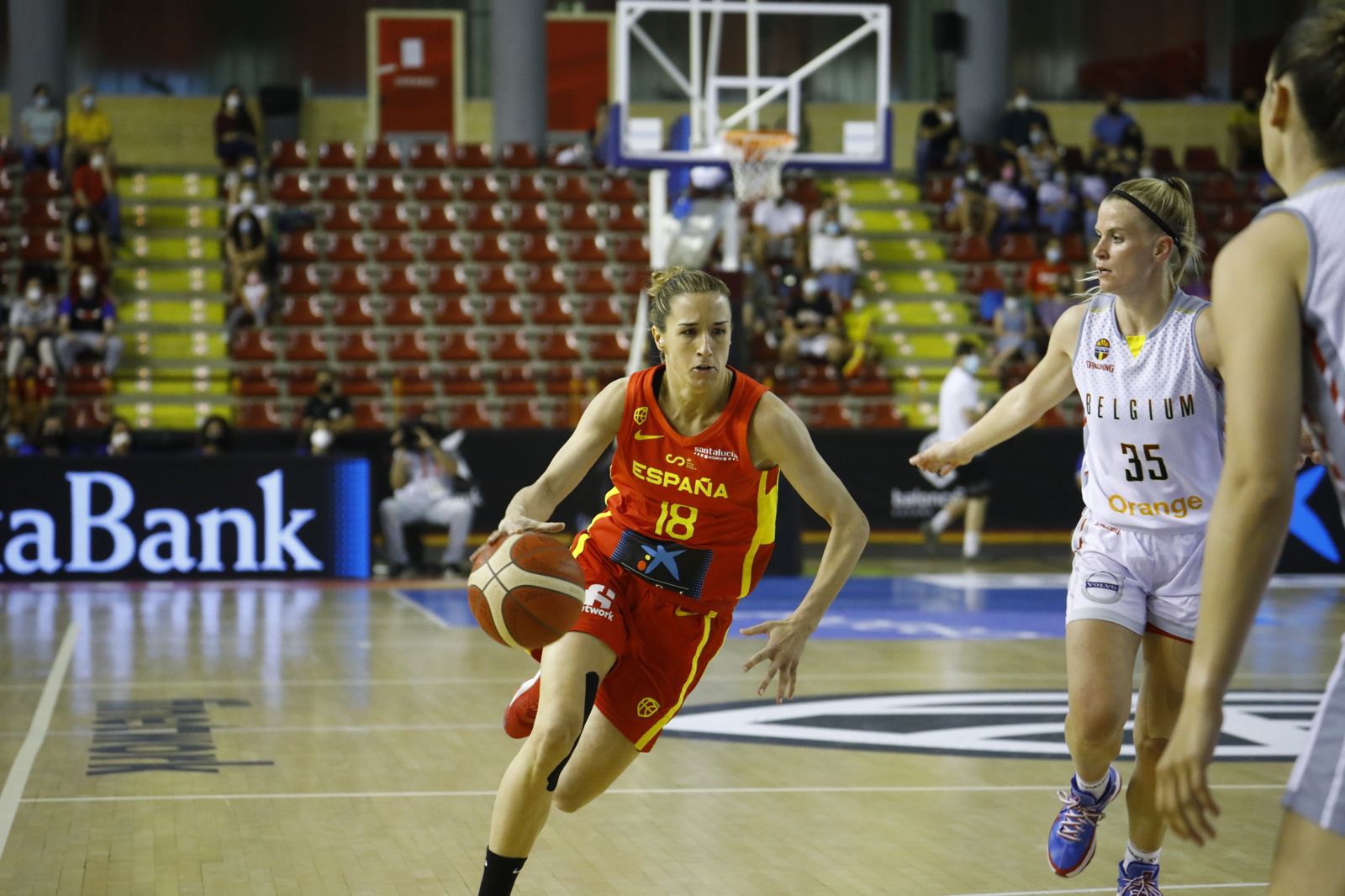 Las imágenes del triunfo de España ante Bélgica en Córdoba.