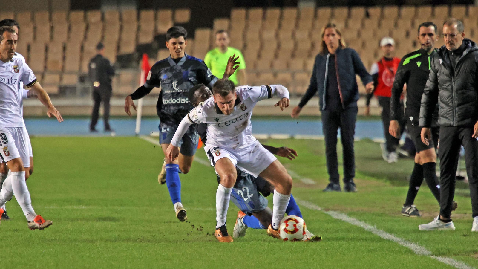 Imágenes de la eliminatoria de Copa del Rey entre el Xerez CD y el AD Ceuta FC en Chapín