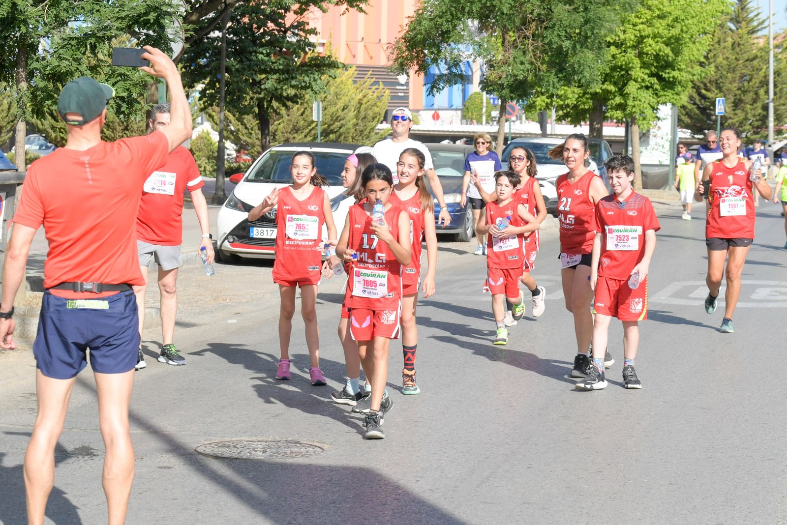 Las imágenes de la Carrera de la Mujer de este domingo en Granada