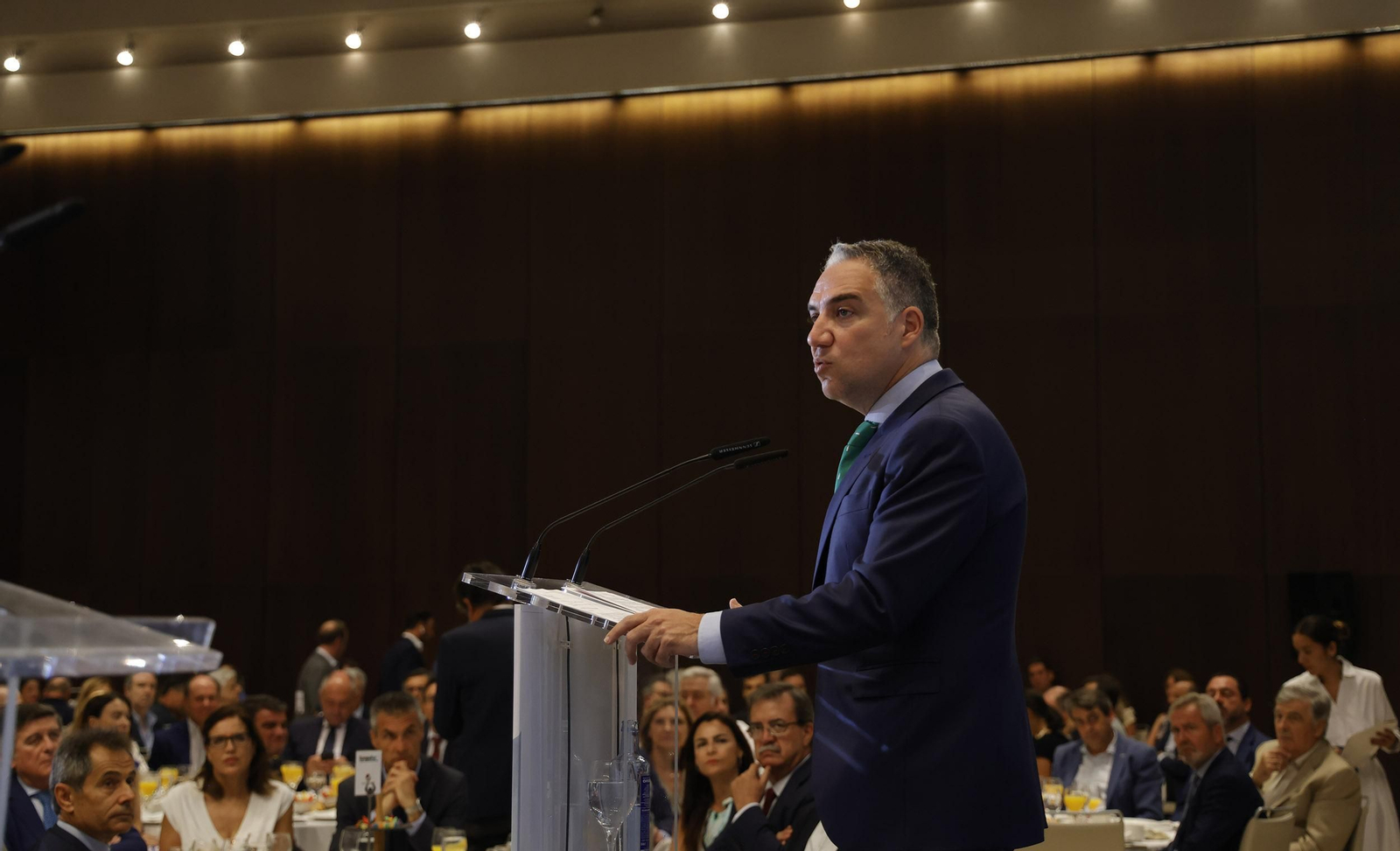 Elías Bendodo en el Foro Joly, todas las imágenes