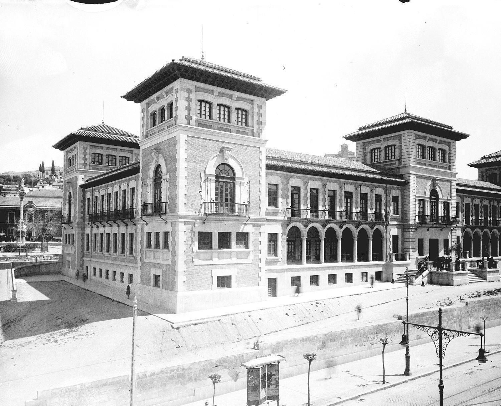Edificio de La Normal en 1933