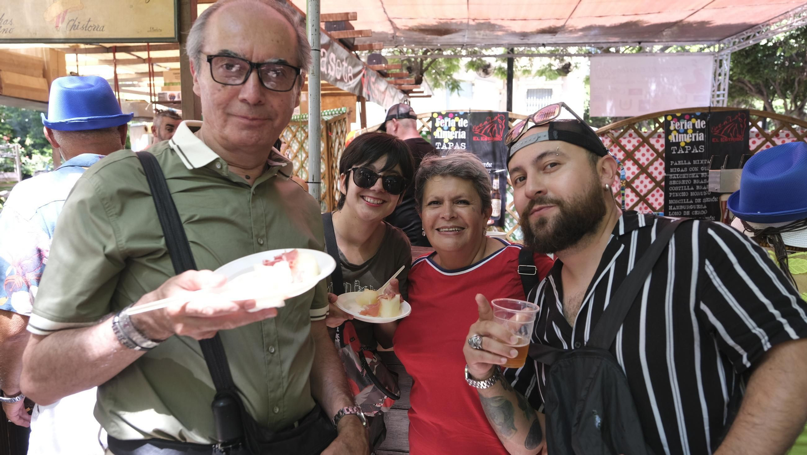Las imágenes del lunes de la Feria del Mediodía en Almería