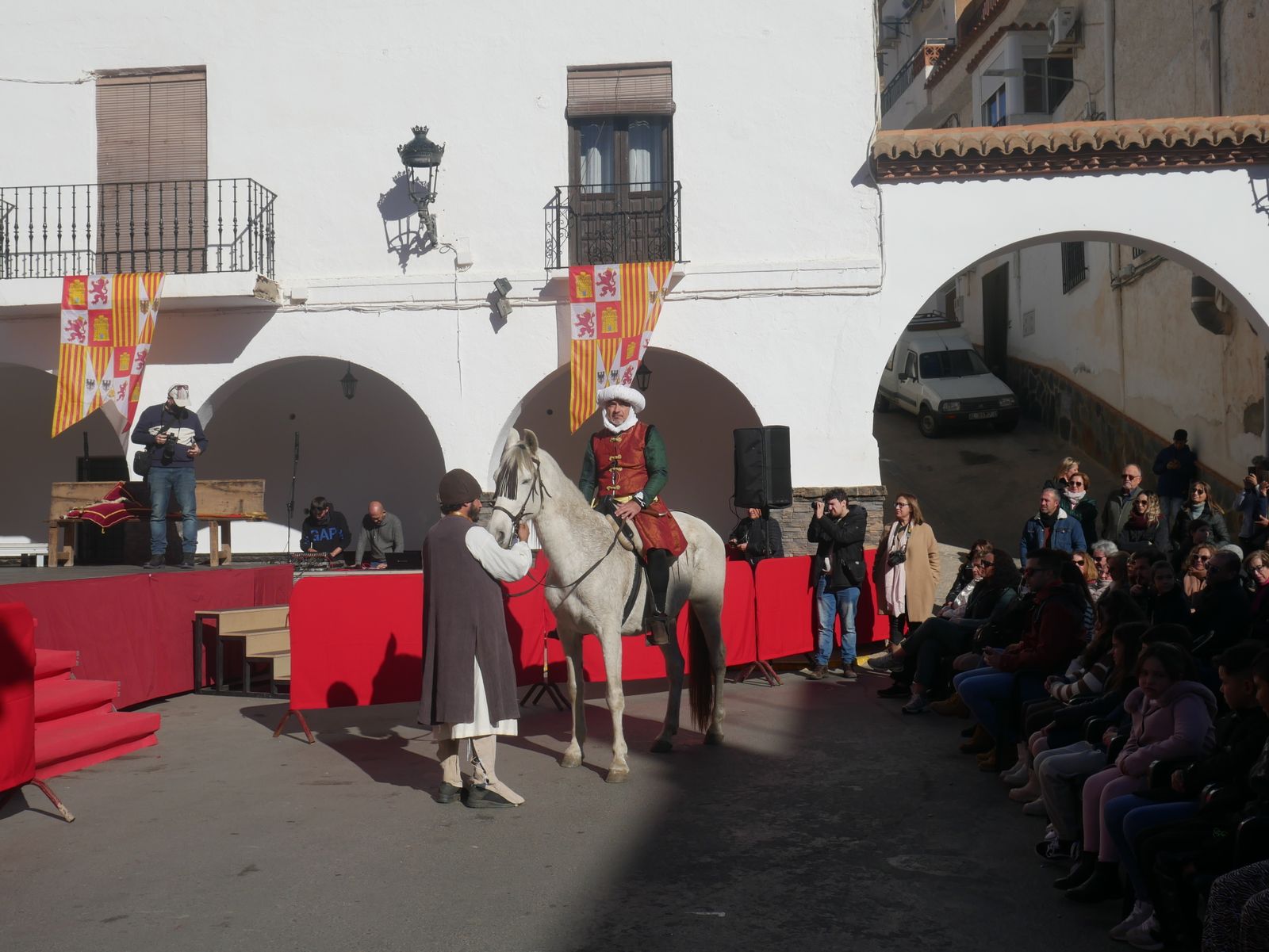 Imágenes de la "visita de los Reyes Católicos" a Fiñana
