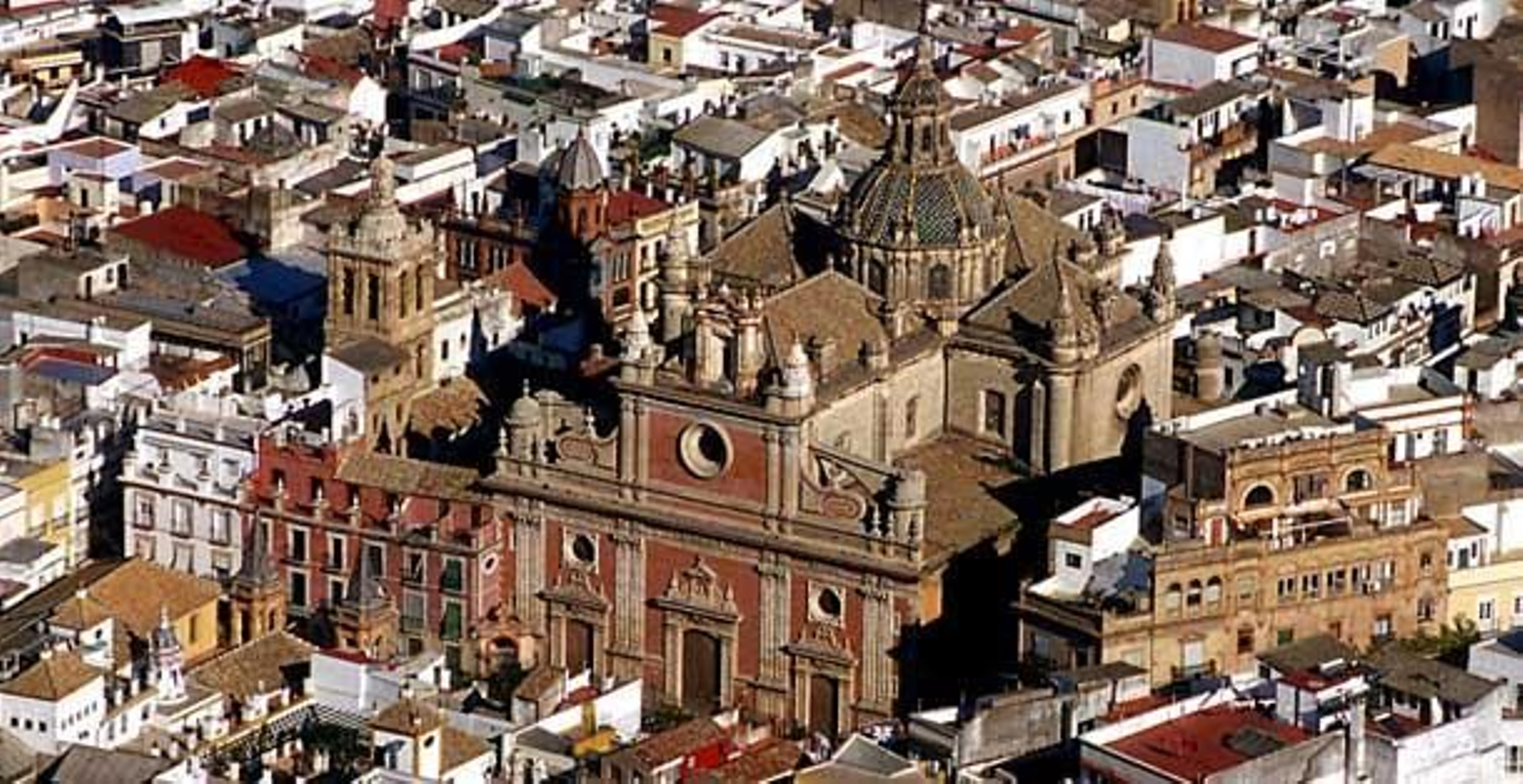 El Arzobispado acelera la inscripción del Salvador en el Registro de la Propiedad