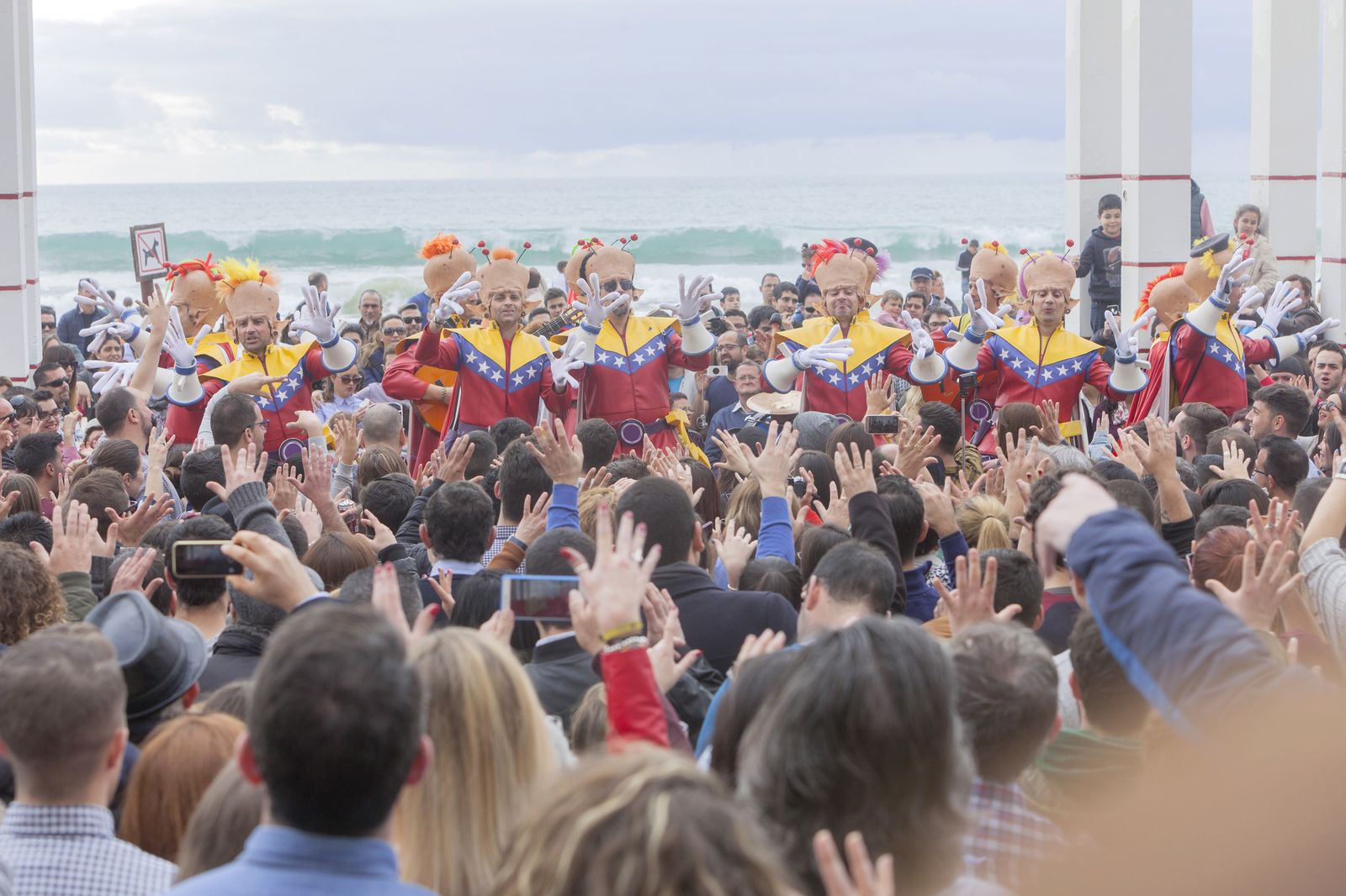 Batalla de Coplas en el Paseo Marítimo