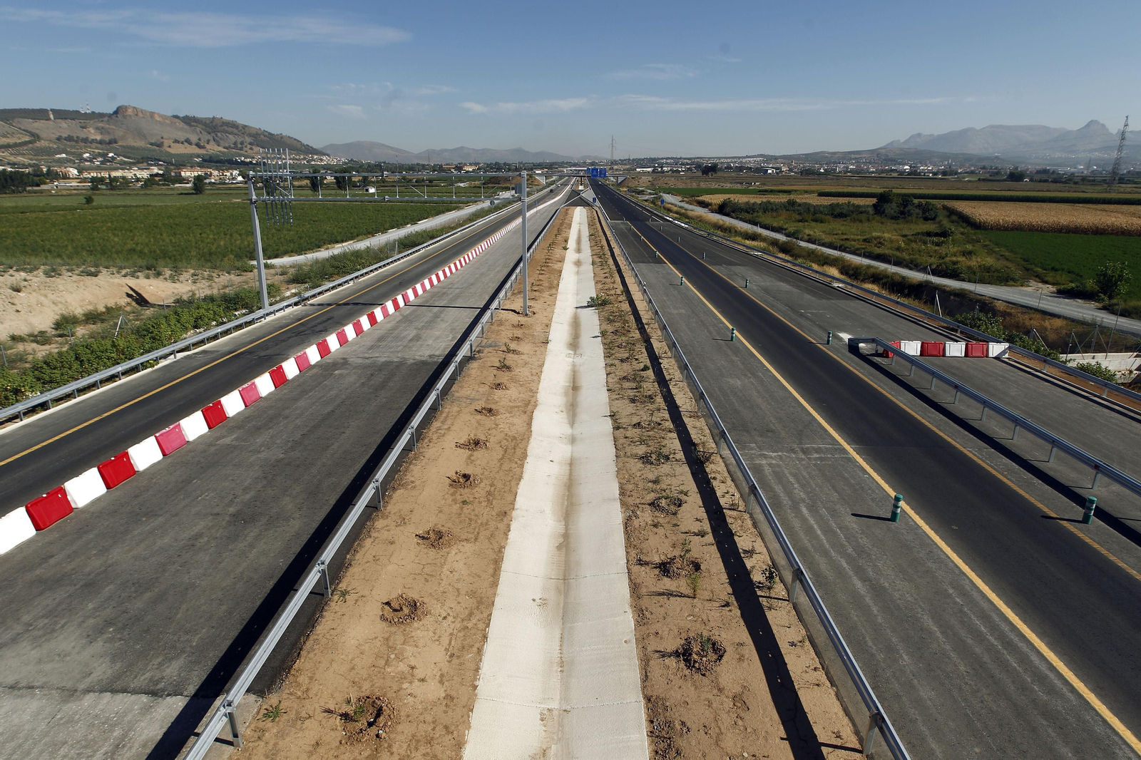 La Segunda Circunvalación está llamada a descongestionar la A-44.