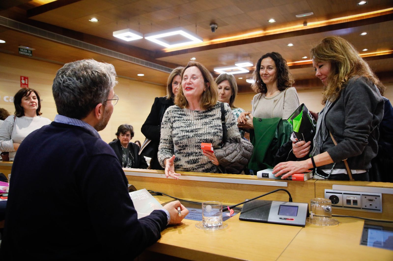 ¿Has estado en la presentación del libro de Máximo Huerta? Entra en la galería y buscate