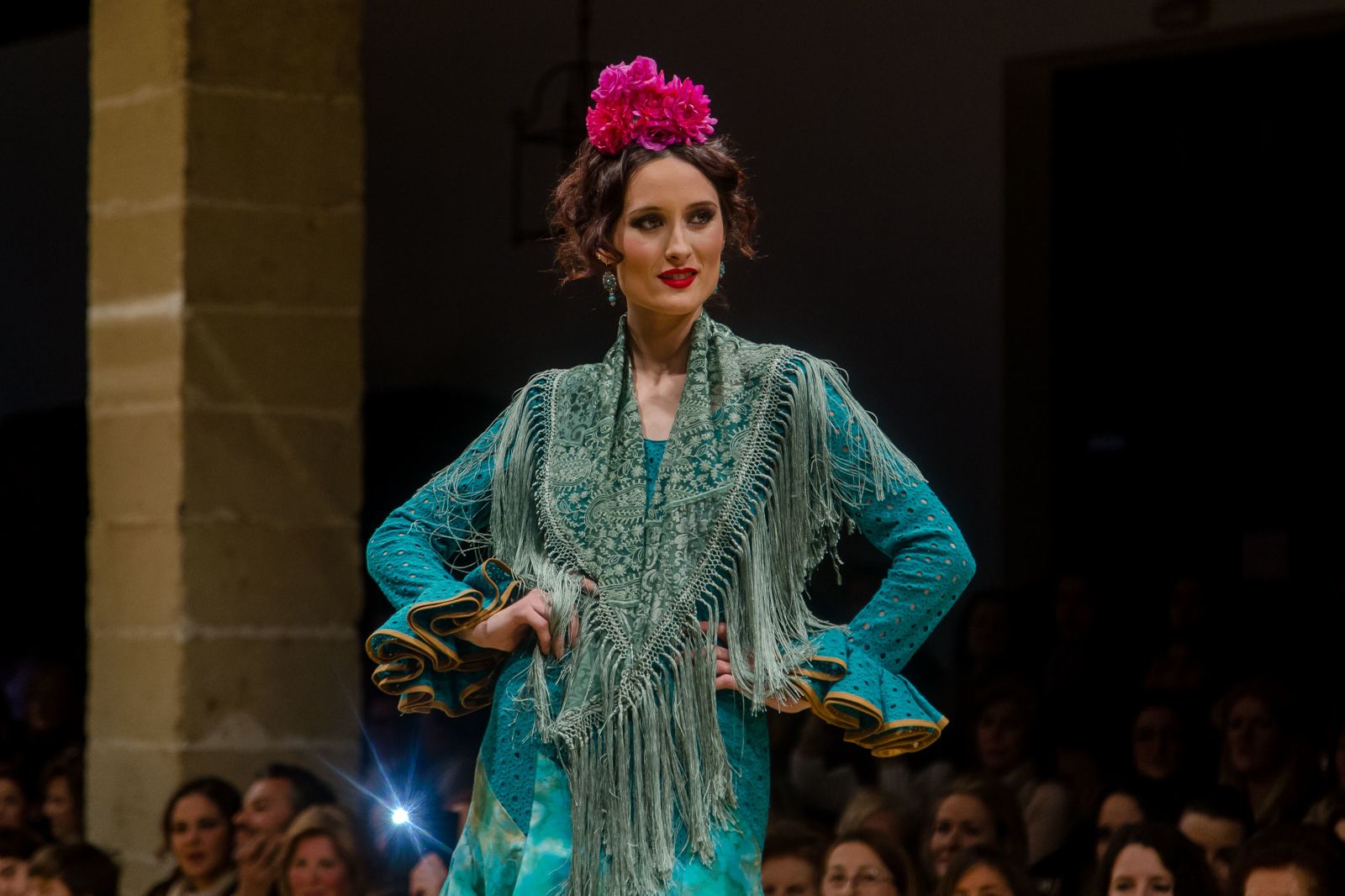 El desfile benéfico para la Hermandad del Rocío, en imágenes