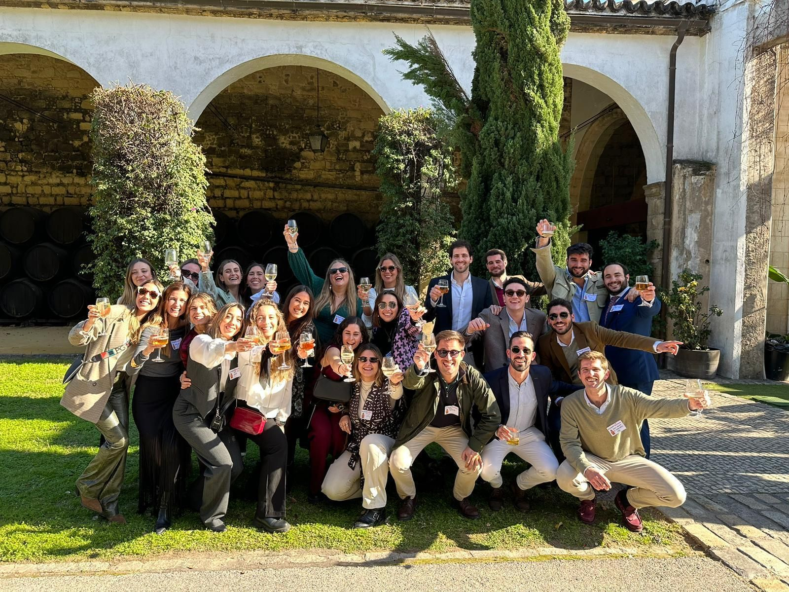 Así fue el gran encuentro por el 75 aniversario del colegio Jesús-María 'El Cuco' en Jerez Así fue el gran encuentro por el 75 aniversario del colegio Jesús-María 'El Cuco' en Jerez