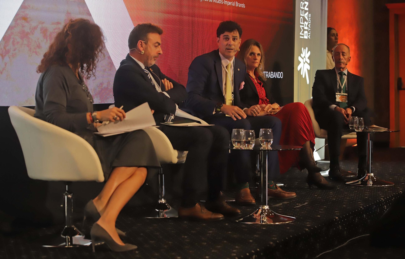 Fotos del X Congreso Frente al Contrabando de Tabaco de Altadis-Imperial Brands en La Línea