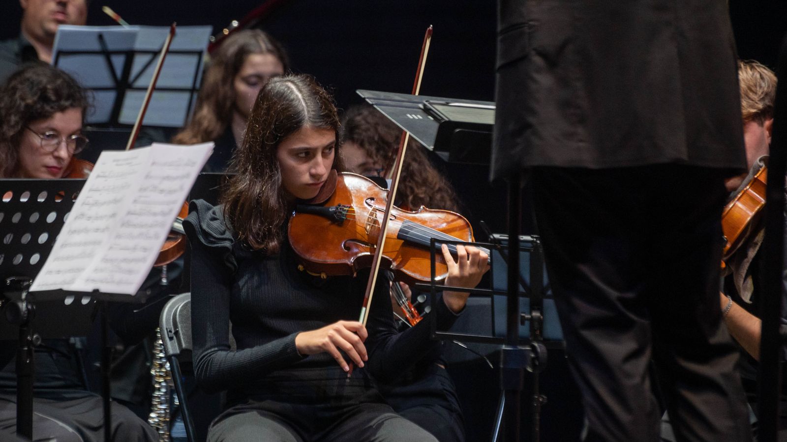 El concierto de la joven orquesta sinfónica de La Línea, en imágenes