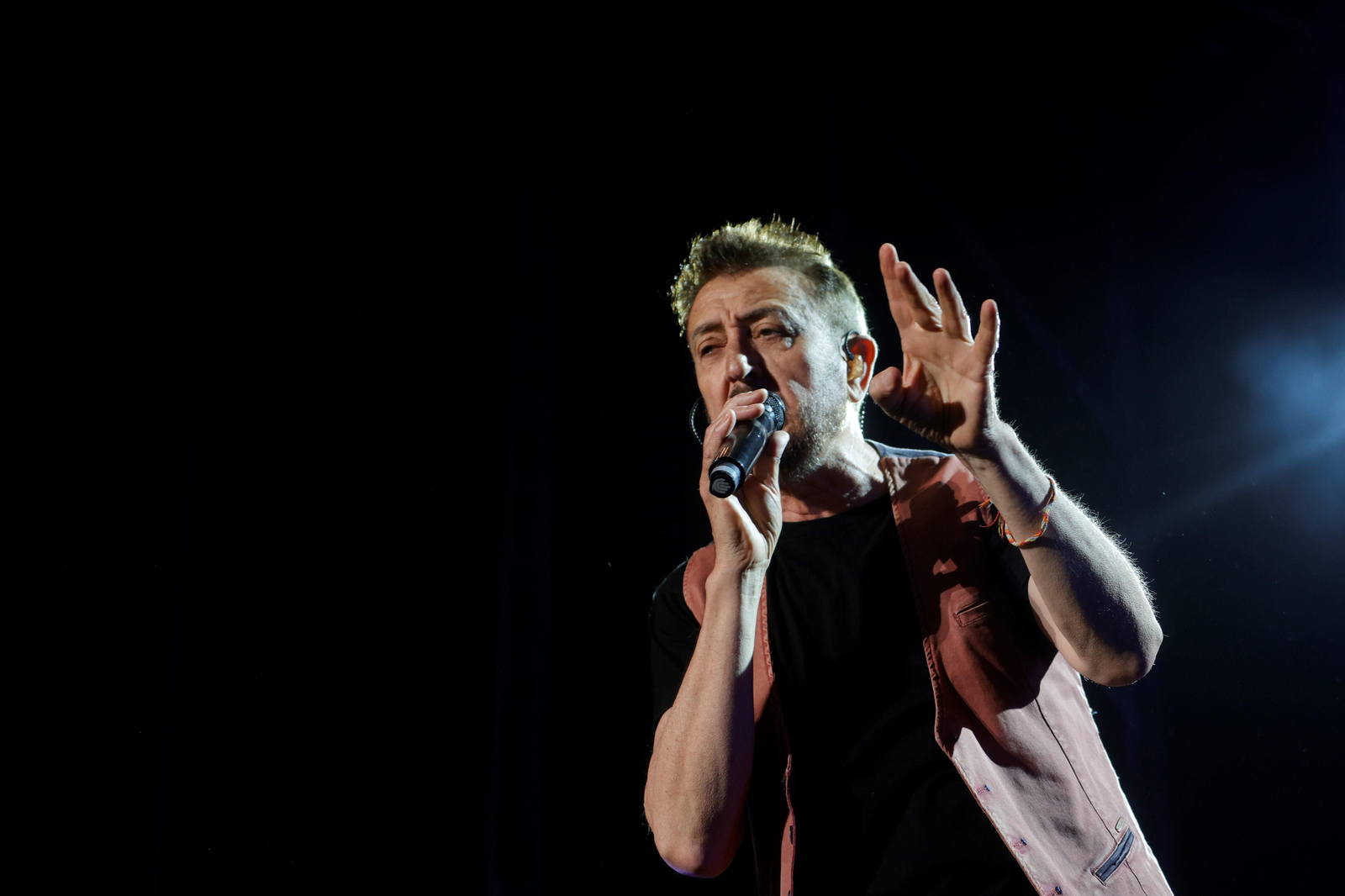 Las mejores imágenes del concierto de Manolo García en Córdoba