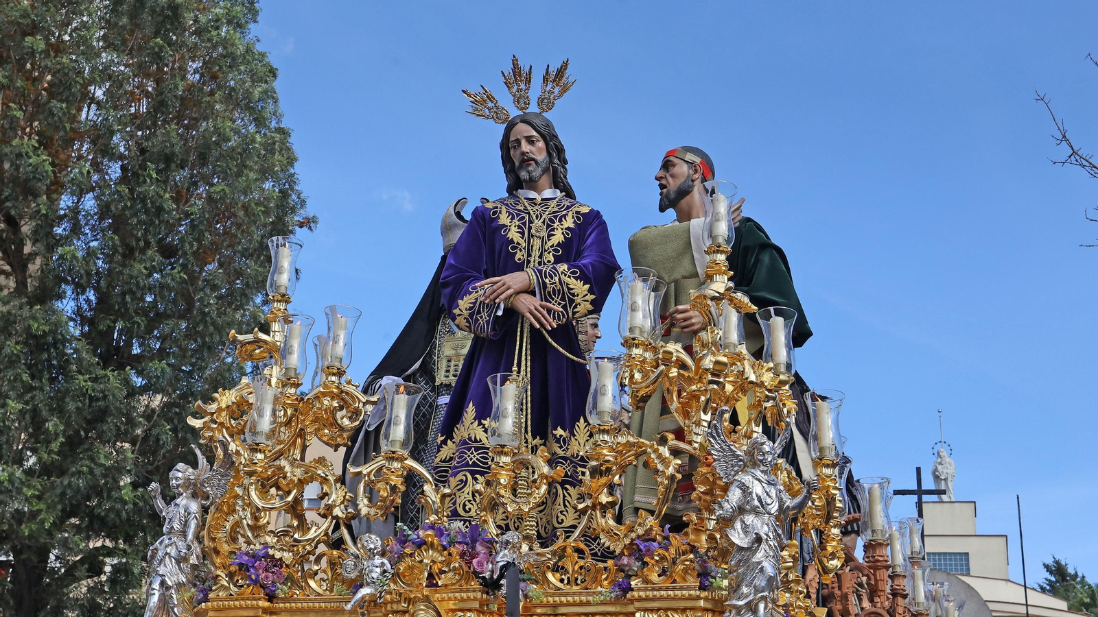 Imágenes de la Hermandad de la Redención en el Jueves Santo de Jerez 2025