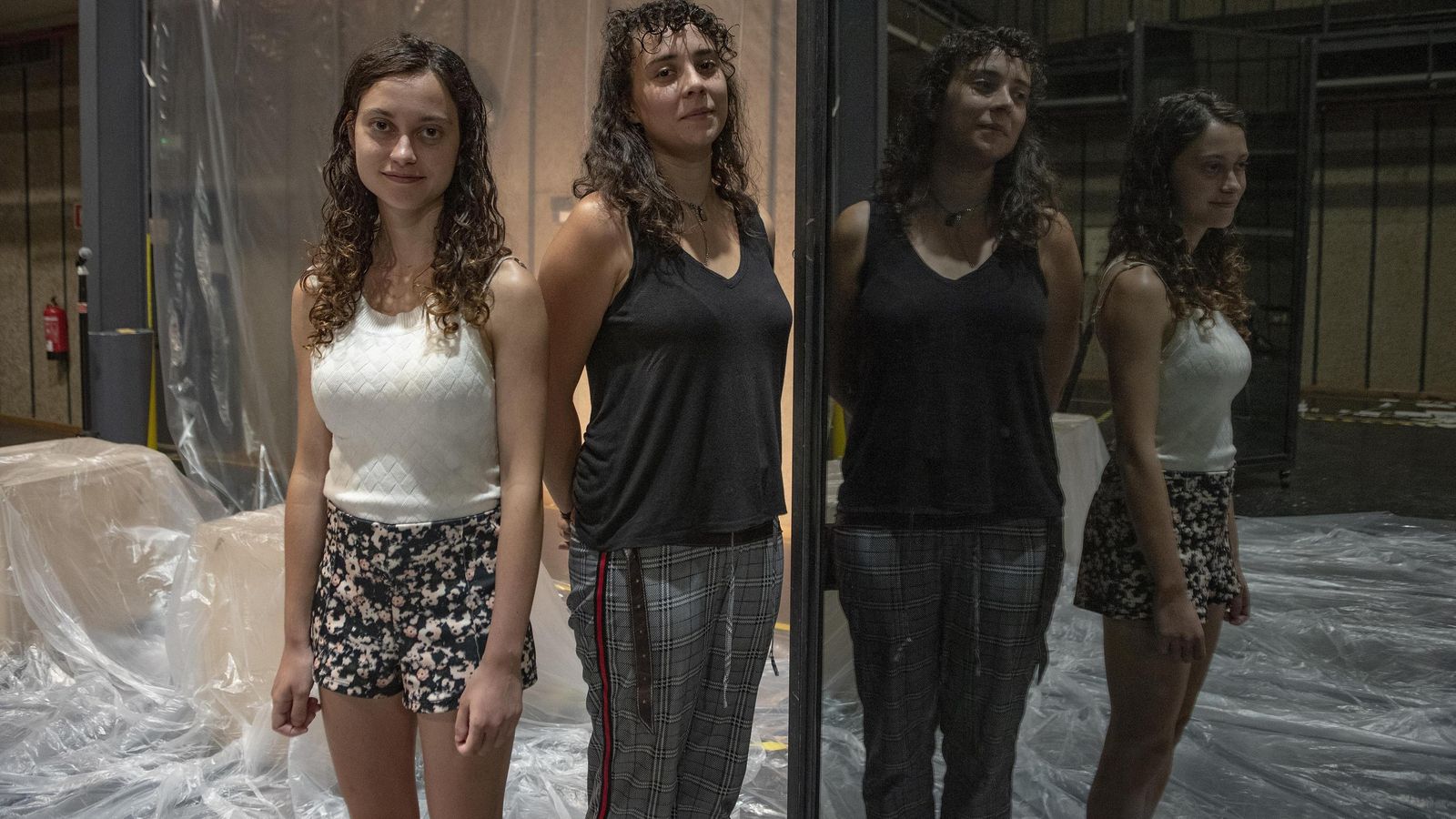 Verónica Jiménez y Carmen Calleja, directoras de la obra.