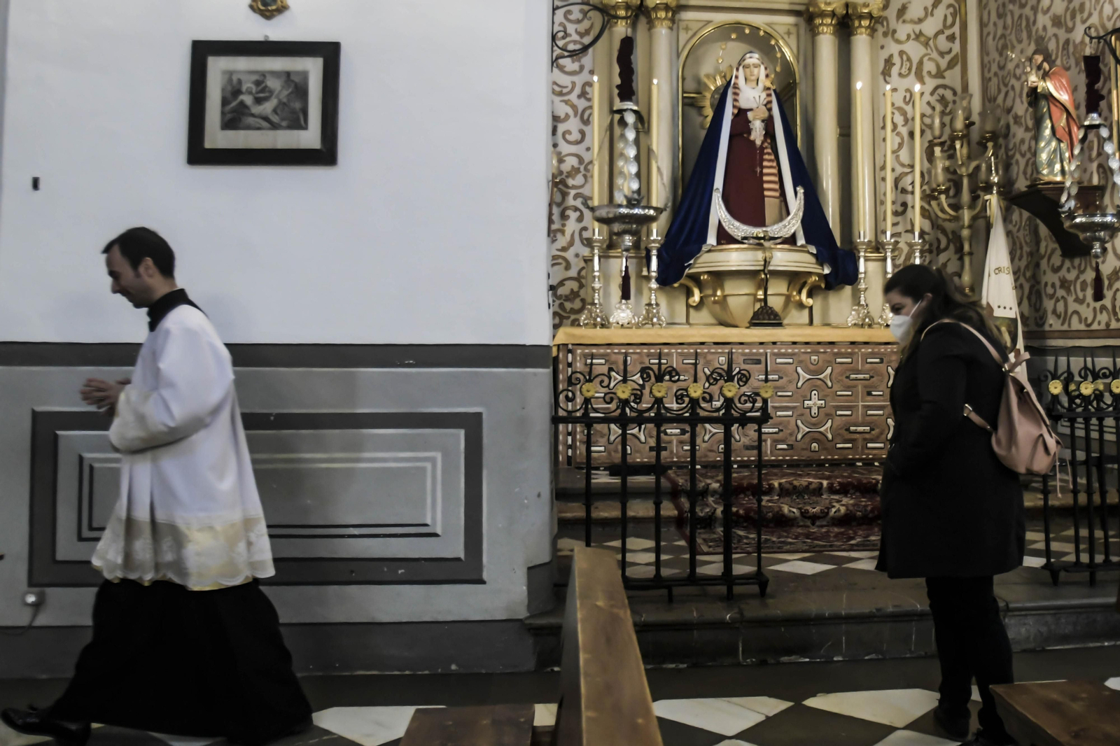 Imágenes de la última misa en Granada en fase 0