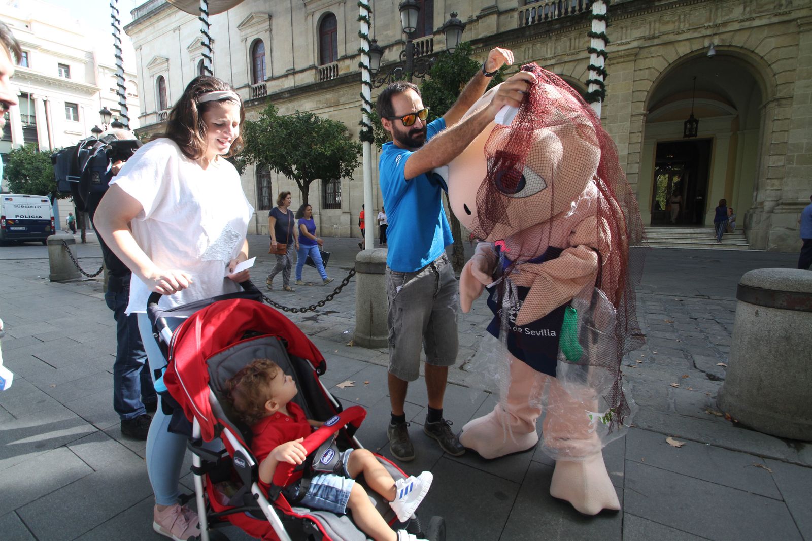 La tortuga Chelo del Acuario de Sevilla da comienzo a una acción de concienciación para difundir la cultura oceánica