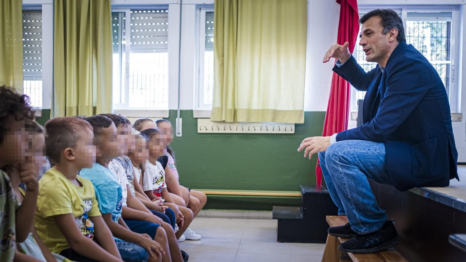 Los niños vuelven al cole en el CEIP Fermín Salvochea de Cádiz para el curso 2024-2025 Los niños vuelven al cole en el CEIP Fermín Salvochea de Cádiz para el curso 2024-2025